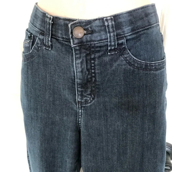 𝅺Lee the most conferable denim jeans size 8 Medium - Picture 7 of 15